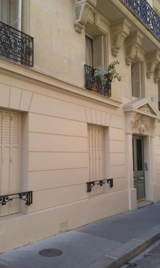 2 Pieces Faubourg Saint Germain 7 Parigi